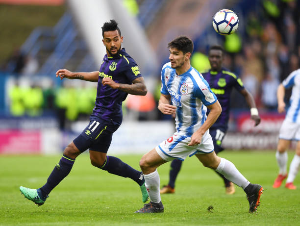 群瞩目的焦 群瞩目的焦